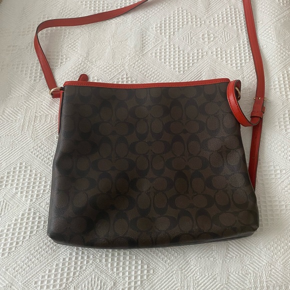 Coach crossbody bag - Picture 2 of 2